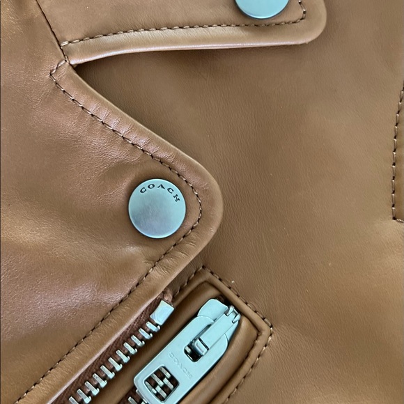 Like New Coach Genuine Lamb Leather Moto Biker Jacket size 0 - Picture 3 of 7